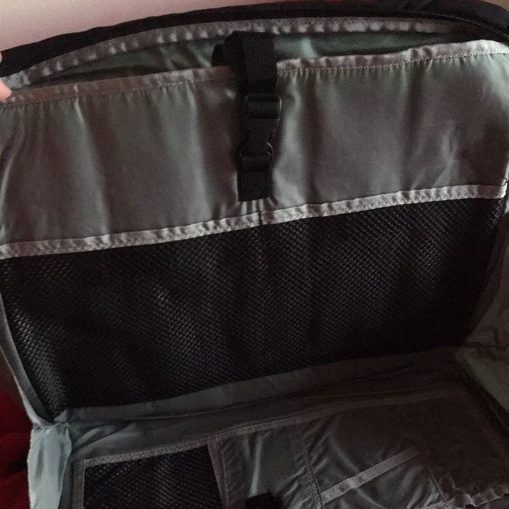 NWT Eddie Bauer Woman’s Laptop Briefcase - Picture 9 of 12
